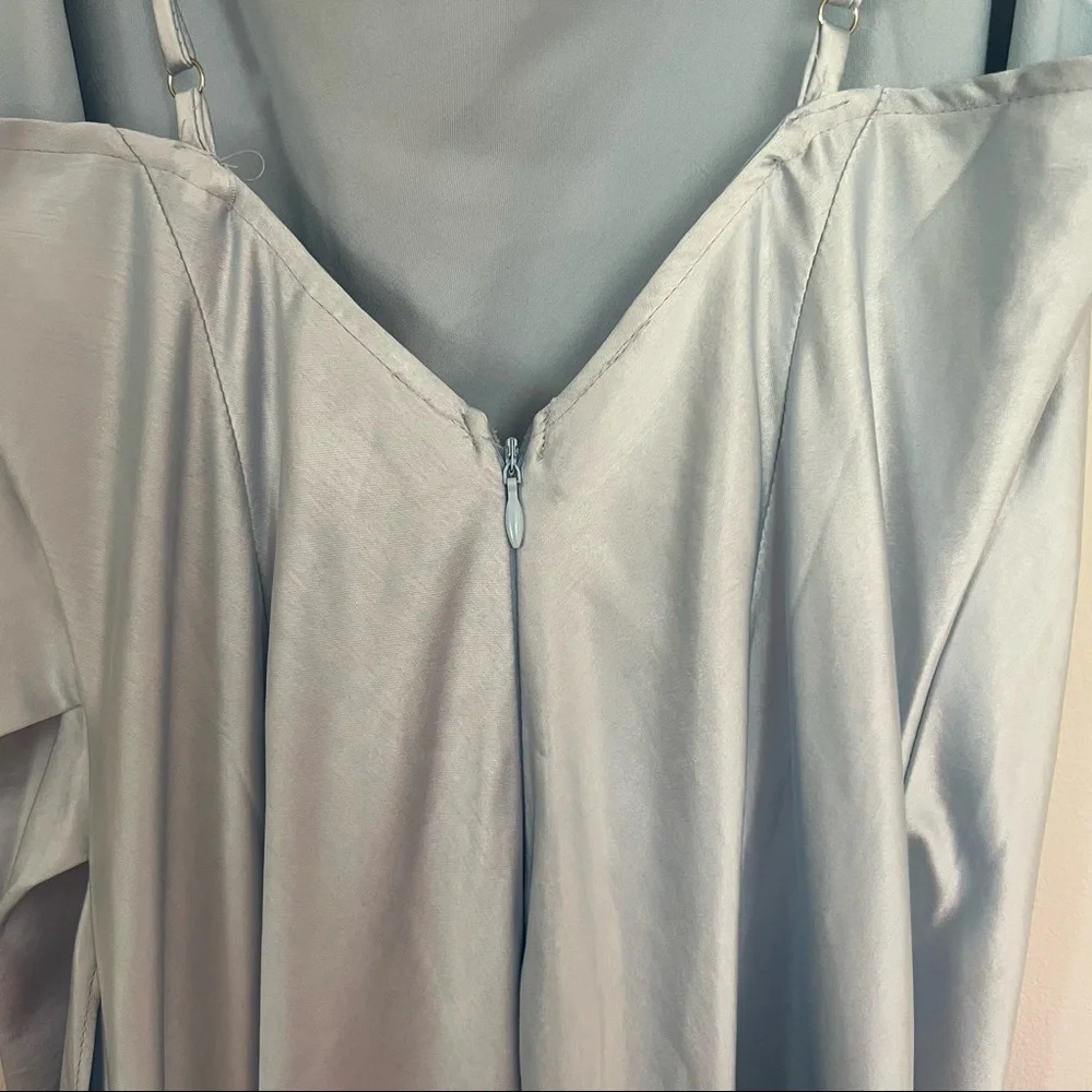 🌸Hey Girl Long Satin Cowl Neck Dress - Picture 5 of 15